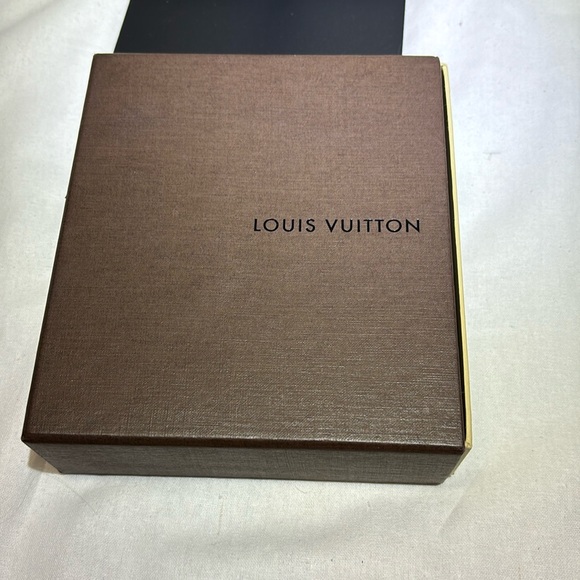Louis Vuitton Wallet Box (see pictures for dimensions) - Picture 1 of 7